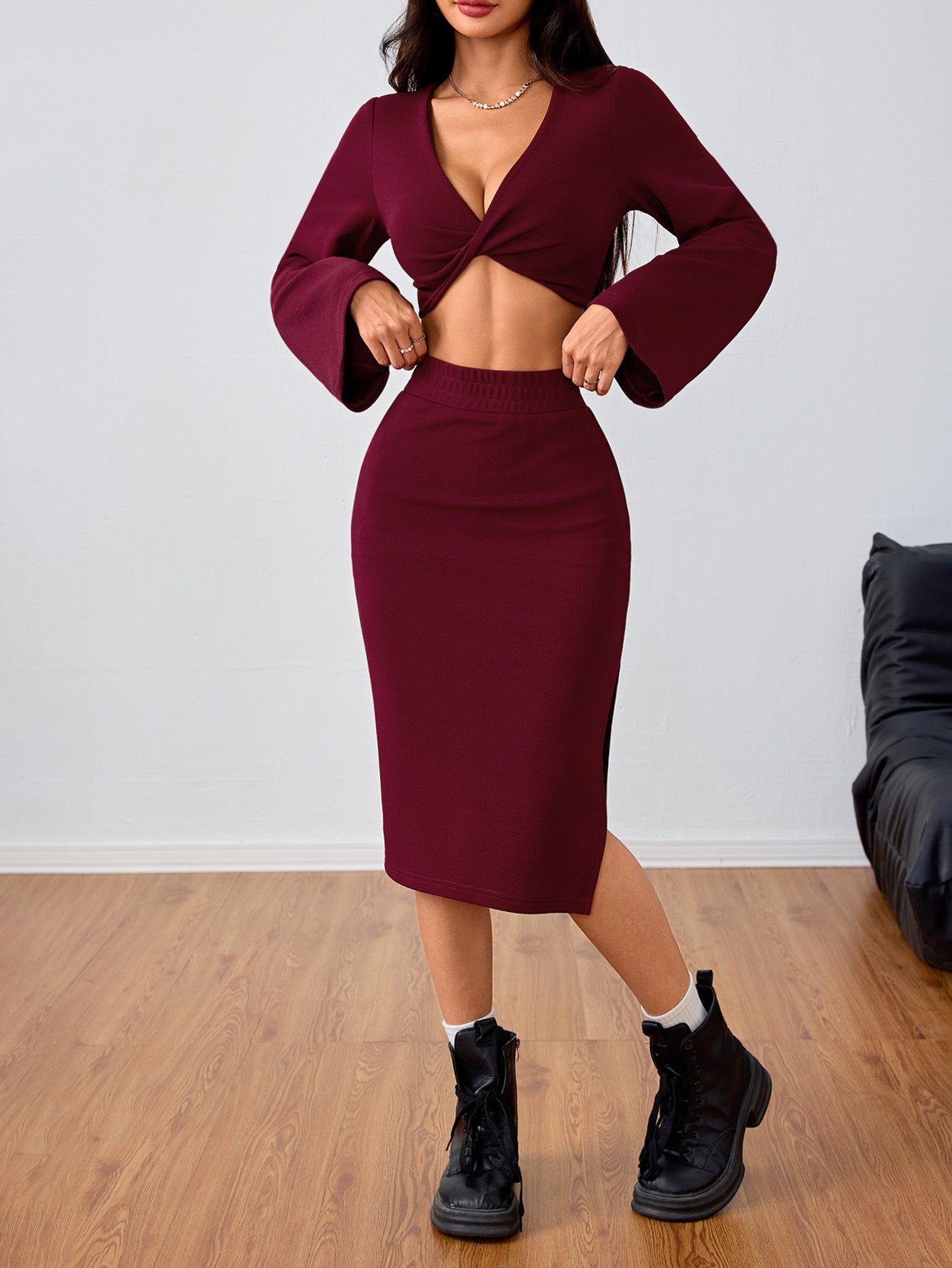 Sexy new wine red top two-piece suit for European and American women