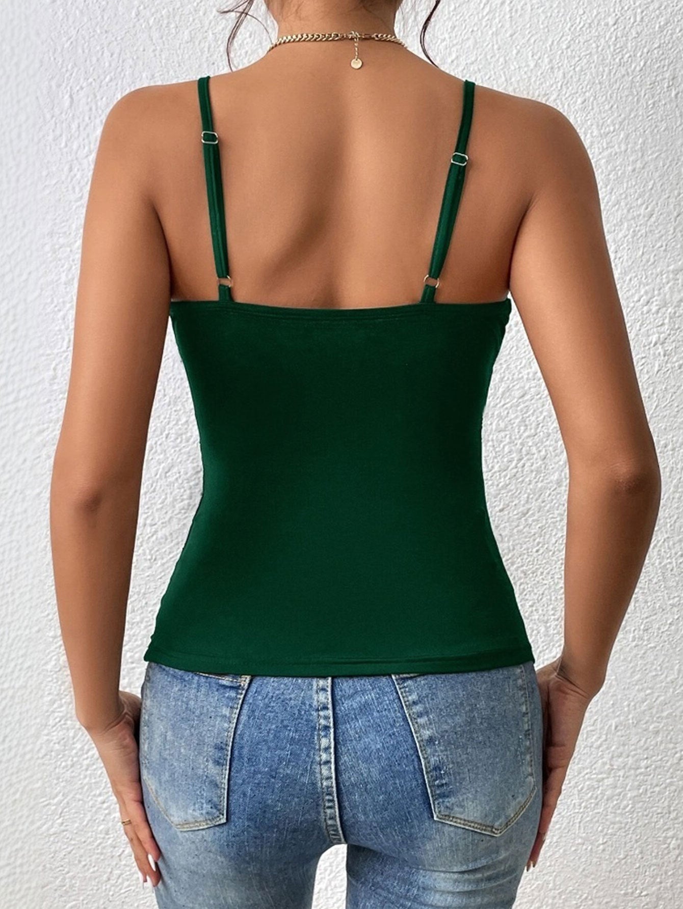 2025 Spring and Summer Women's New Sexy Suspender Vest Pure Green Fashionable Age-Reducing Sleeveless Top