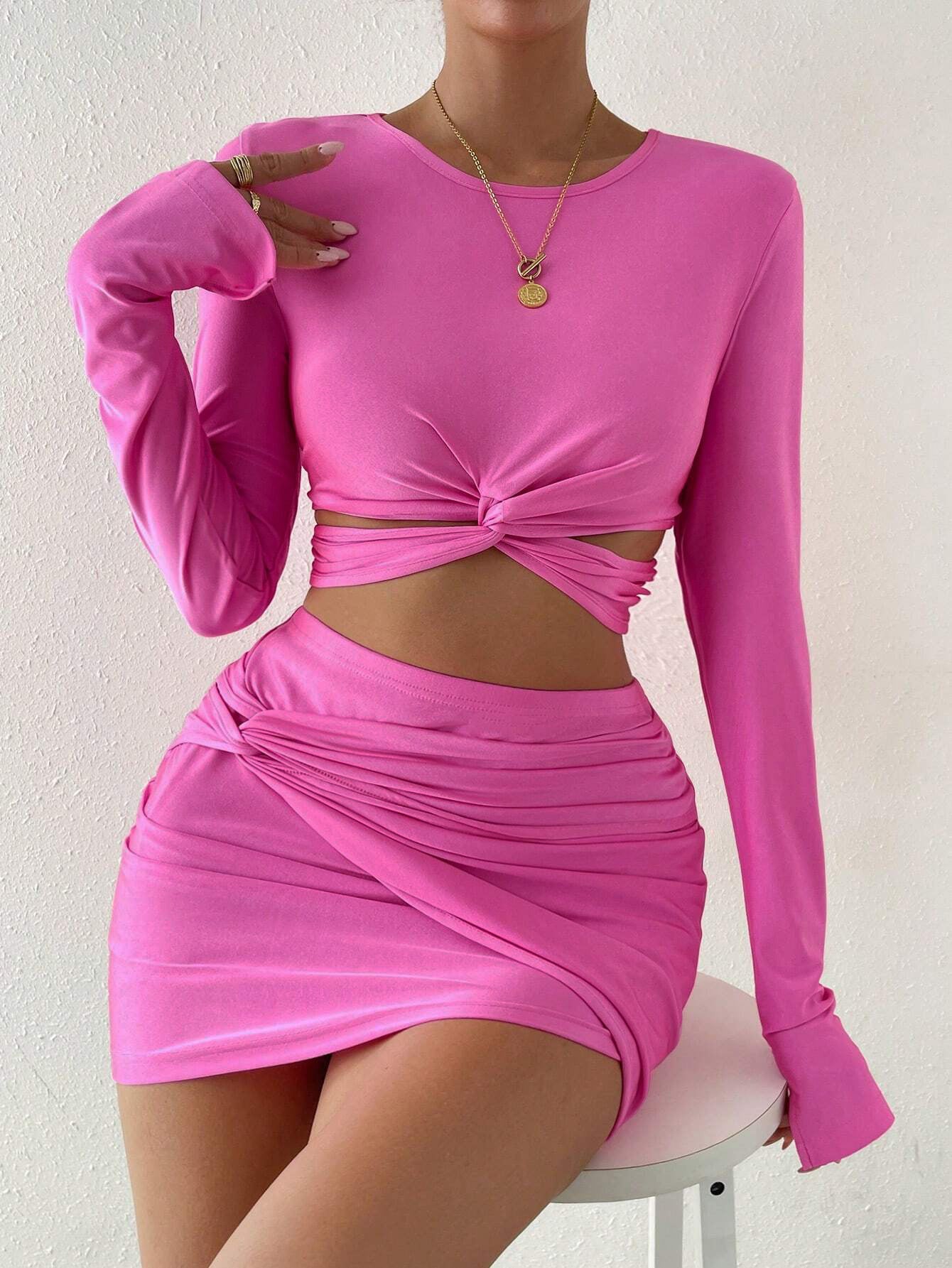 women's clothing 2025 new short long-sleeved T-shirt elastic waist hip skirt two-piece suit