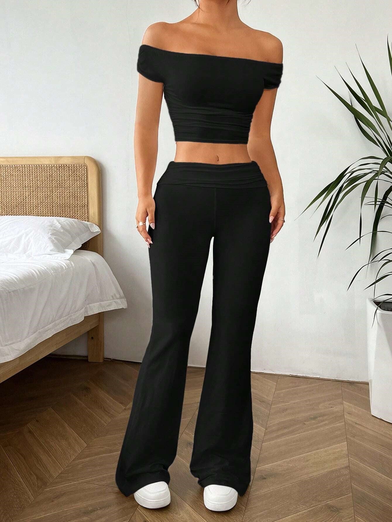 Women's  sexy fashion suits 2025 spring and summer new short tops and trousers two-piece suits
