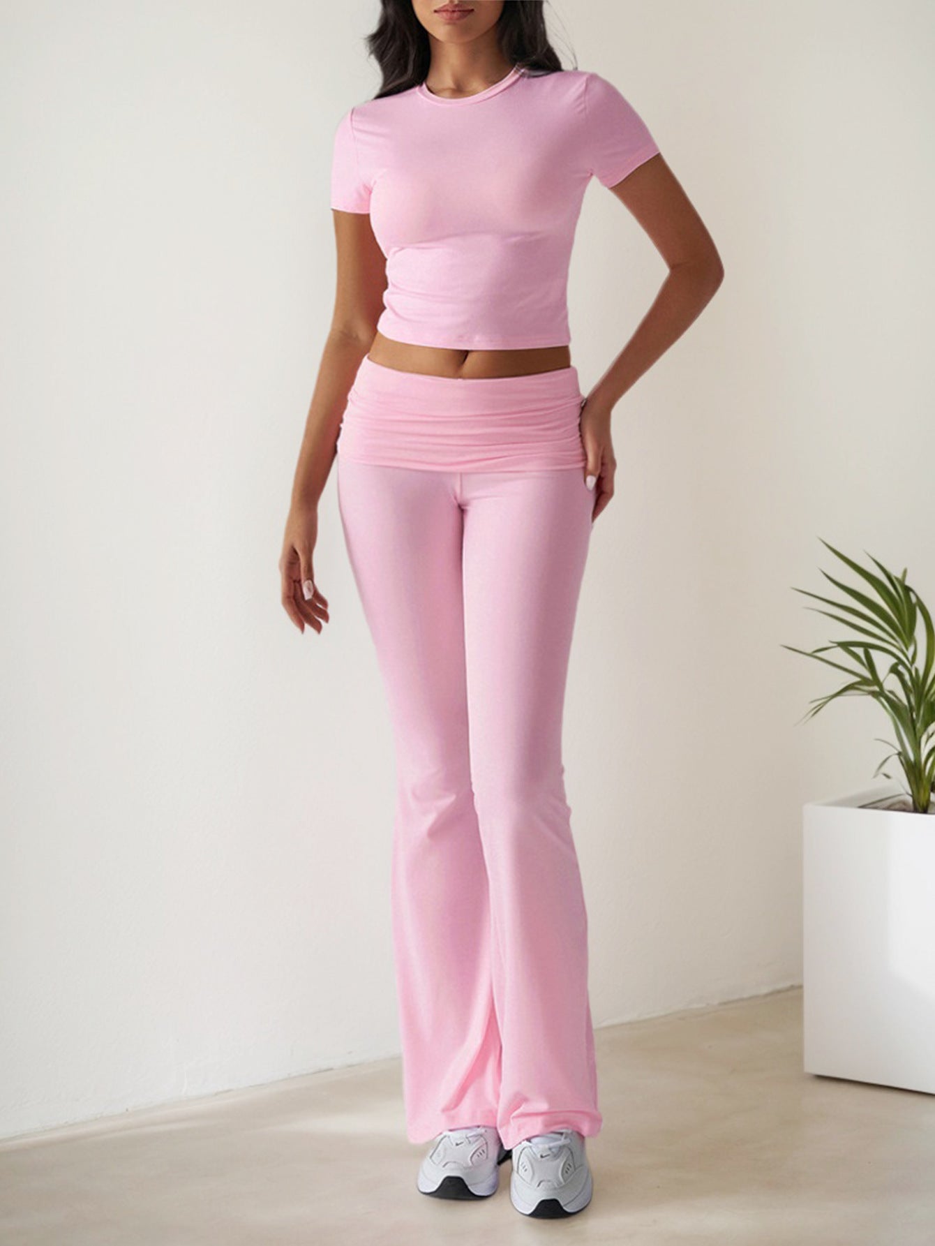 2025 Spring and Summer New Casual Fashion Suit Solid Color All-match Short Sleeve Long Pants Two-piece Set