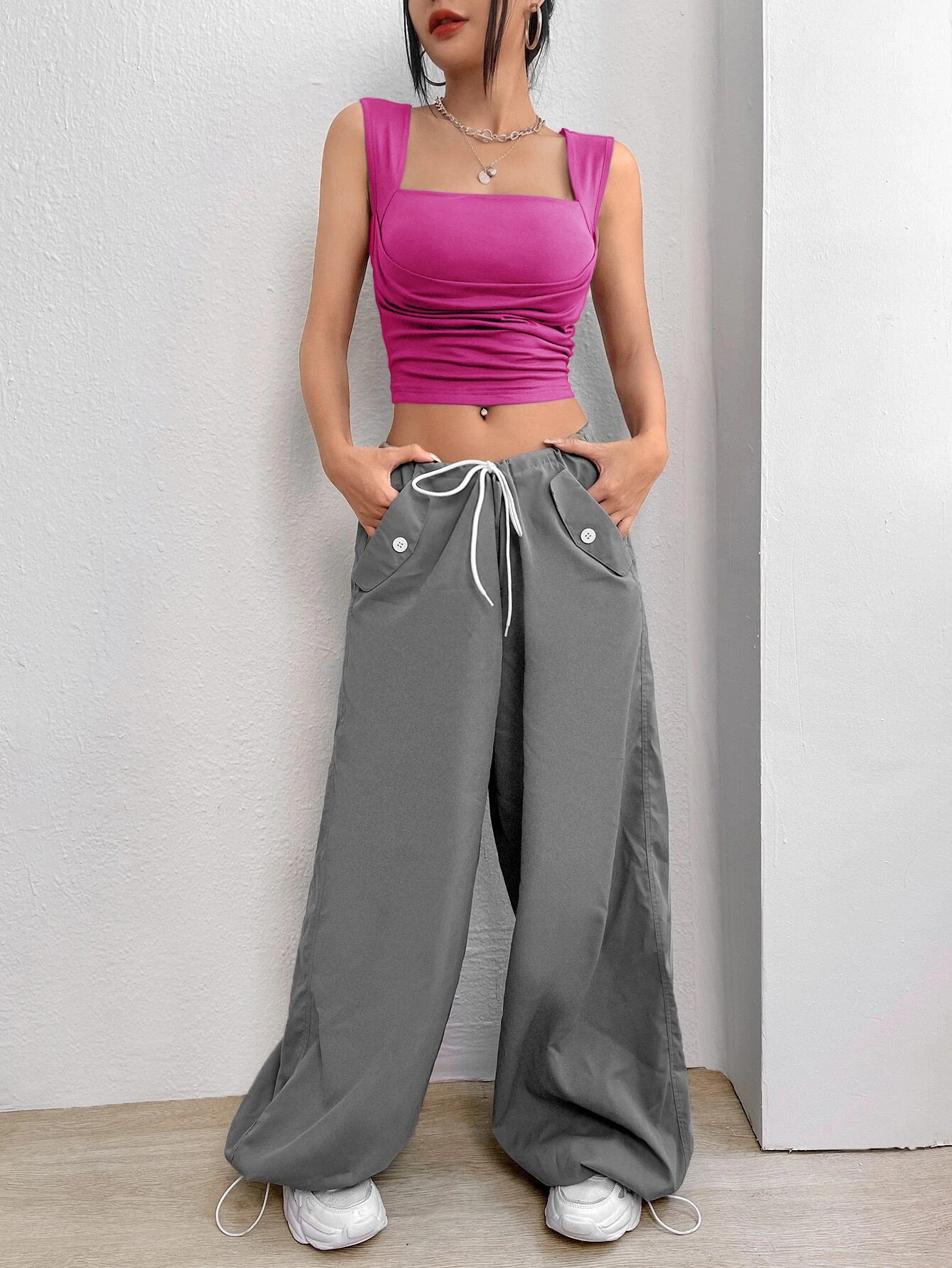 2025 Spring women's slim fit short sexy solid color tube top vest with suspender top