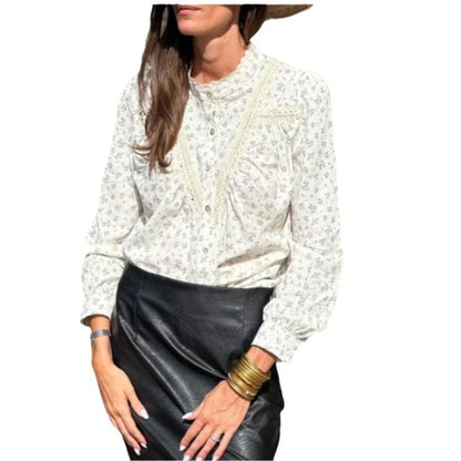 Vintage Spirit Lace Trim Scallop Neck Blouse