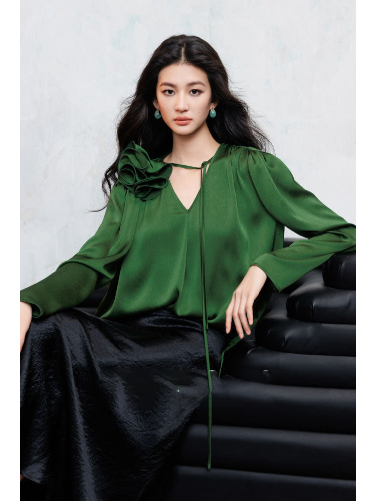 Glossy bubble texture satin removable handmade three-dimensional rose V-neck